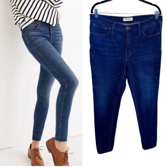 Madewell- 9 Inch Mid Rise Skinny Jeans Dark Wash Raw Hem, Size 31 - Picture 1 of 15